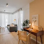 Terracina - 2 Bedrooms And Terrace In Campolide Lissabon
