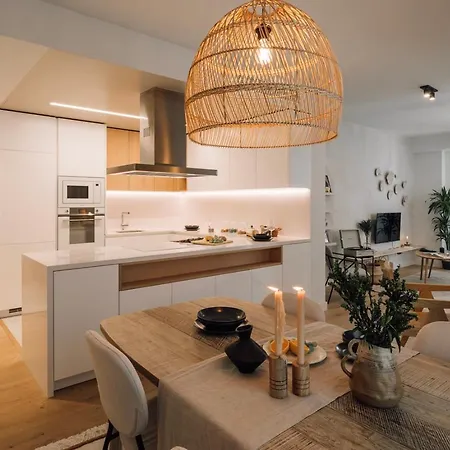 Daire Terracina - 2 Bedrooms And Terrace In Campolide Lisboa